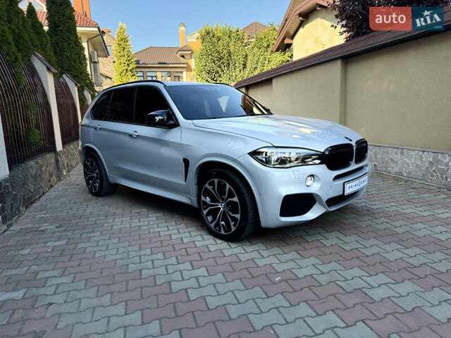 Сірий БМВ Х5, об'ємом двигуна 3 л та пробігом 31 тис. км за 36900 $, фото 2 на Automoto.ua