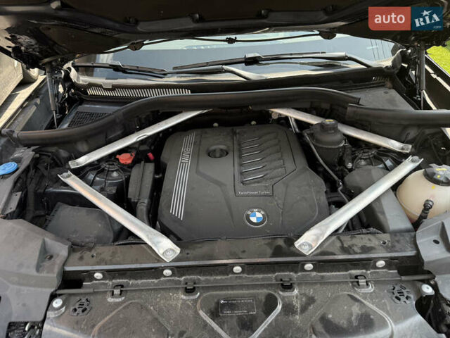 Серый БМВ Х5, объемом двигателя 3 л и пробегом 104 тыс. км за 49990 $, фото 13 на Automoto.ua