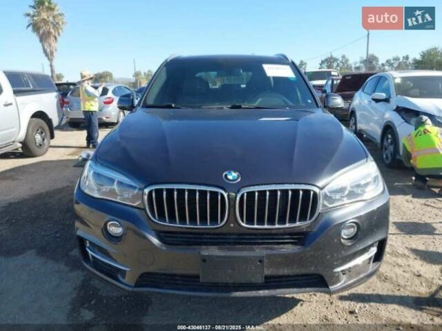 Серый БМВ Х5, объемом двигателя 3 л и пробегом 231 тыс. км за 9800 $, фото 4 на Automoto.ua