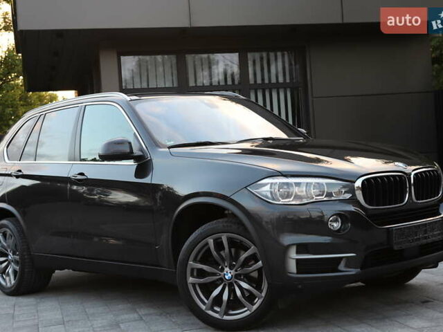 Серый БМВ Х5, объемом двигателя 3 л и пробегом 232 тыс. км за 29999 $, фото 5 на Automoto.ua