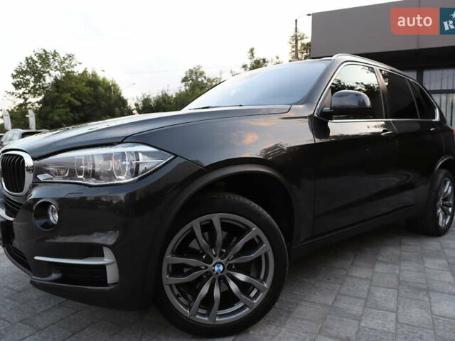 Серый БМВ Х5, объемом двигателя 3 л и пробегом 232 тыс. км за 29999 $, фото 28 на Automoto.ua