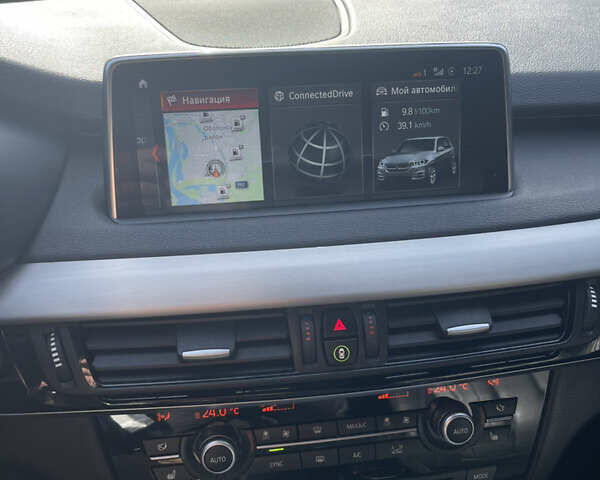 Серый БМВ Х5, объемом двигателя 2.99 л и пробегом 106 тыс. км за 50000 $, фото 19 на Automoto.ua