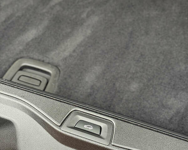 Сірий БМВ Х5, об'ємом двигуна 2.99 л та пробігом 142 тис. км за 52900 $, фото 32 на Automoto.ua