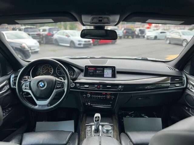 Серый БМВ Х5, объемом двигателя 3 л и пробегом 40 тыс. км за 8500 $, фото 8 на Automoto.ua