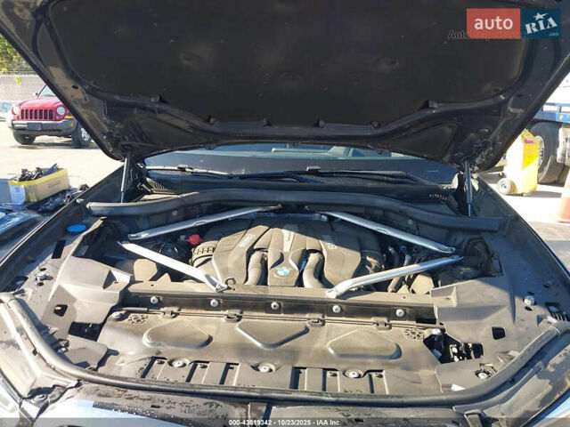 Серый БМВ Х5, объемом двигателя 4.4 л и пробегом 118 тыс. км за 39860 $, фото 14 на Automoto.ua