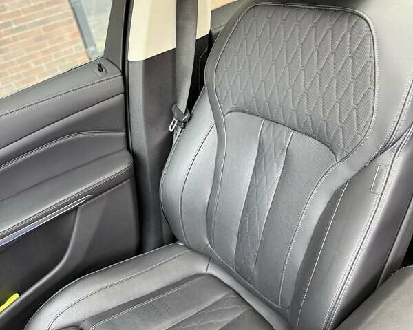 Серый БМВ Х5, объемом двигателя 3 л и пробегом 132 тыс. км за 54500 $, фото 82 на Automoto.ua