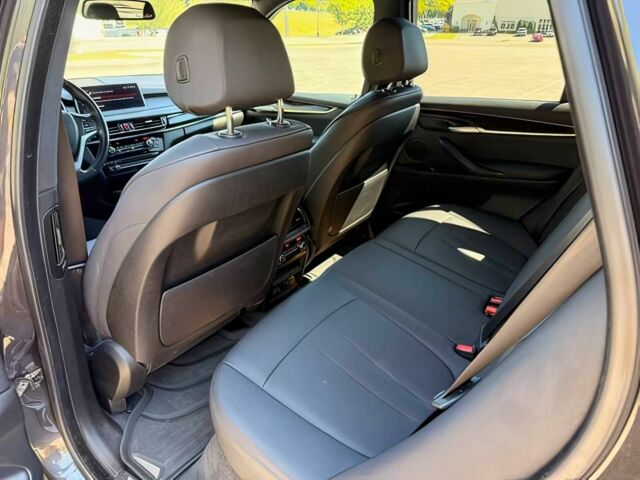 Сірий БМВ Х5, об'ємом двигуна 3 л та пробігом 37 тис. км за 14900 $, фото 10 на Automoto.ua