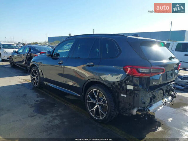 Серый БМВ Х5, объемом двигателя 4.4 л и пробегом 118 тыс. км за 39860 $, фото 2 на Automoto.ua