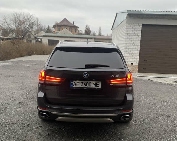 Серый БМВ Х5, объемом двигателя 2.98 л и пробегом 123 тыс. км за 25000 $, фото 3 на Automoto.ua