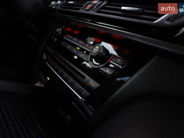 Серый БМВ Х5, объемом двигателя 3 л и пробегом 232 тыс. км за 29999 $, фото 63 на Automoto.ua