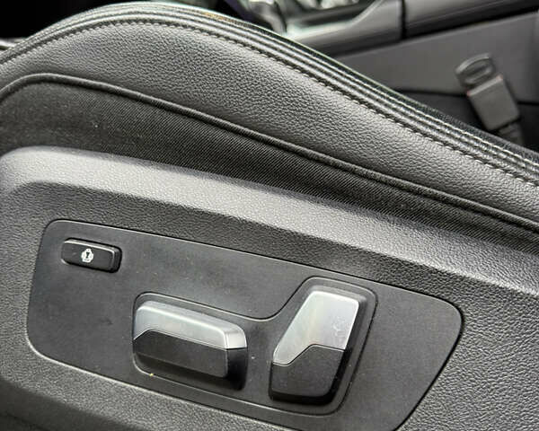 Сірий БМВ Х5, об'ємом двигуна 2.99 л та пробігом 190 тис. км за 55000 $, фото 5 на Automoto.ua