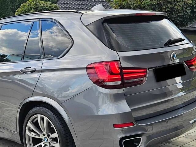 Серый БМВ Х5, объемом двигателя 2 л и пробегом 117 тыс. км за 24000 $, фото 2 на Automoto.ua