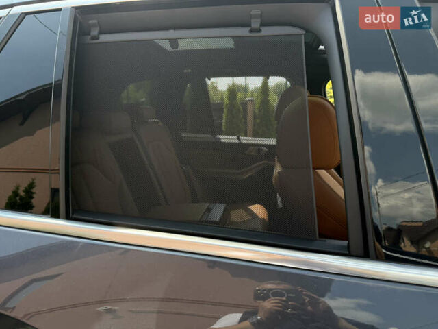 Серый БМВ Х5, объемом двигателя 3 л и пробегом 104 тыс. км за 49990 $, фото 14 на Automoto.ua