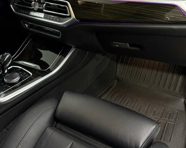 Сірий БМВ Х5, об'ємом двигуна 3 л та пробігом 139 тис. км за 46900 $, фото 34 на Automoto.ua