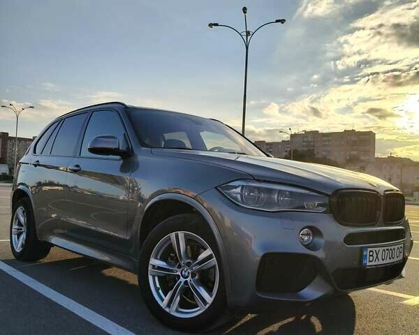 Серый БМВ Х5, объемом двигателя 2.99 л и пробегом 100 тыс. км за 42500 $, фото 3 на Automoto.ua