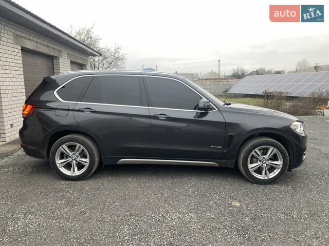 Серый БМВ Х5, объемом двигателя 2.98 л и пробегом 123 тыс. км за 25000 $, фото 2 на Automoto.ua