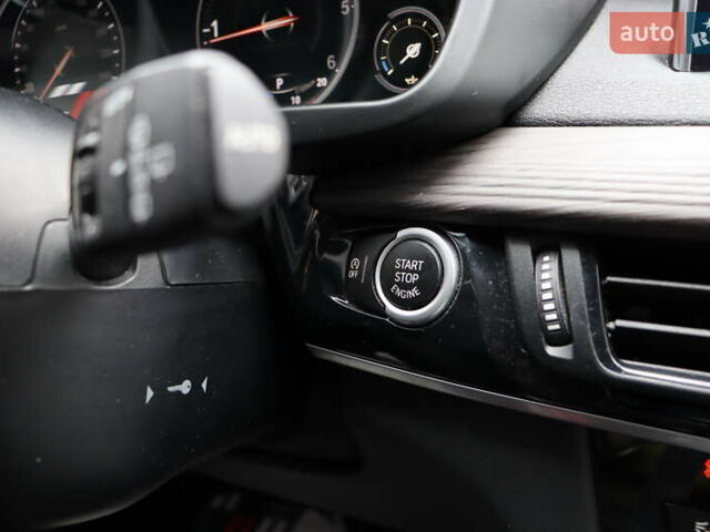 Сірий БМВ Х5, об'ємом двигуна 2 л та пробігом 157 тис. км за 37400 $, фото 25 на Automoto.ua