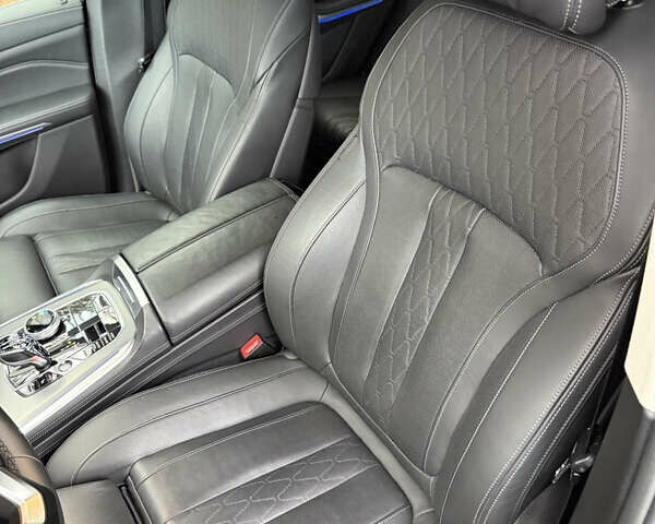 Сірий БМВ Х5, об'ємом двигуна 2.99 л та пробігом 142 тис. км за 52900 $, фото 11 на Automoto.ua