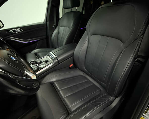 Сірий БМВ Х5, об'ємом двигуна 3 л та пробігом 139 тис. км за 46900 $, фото 18 на Automoto.ua