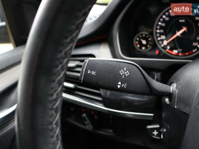 Сірий БМВ Х5, об'ємом двигуна 2 л та пробігом 157 тис. км за 37400 $, фото 23 на Automoto.ua