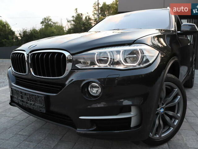 Серый БМВ Х5, объемом двигателя 3 л и пробегом 232 тыс. км за 29999 $, фото 24 на Automoto.ua