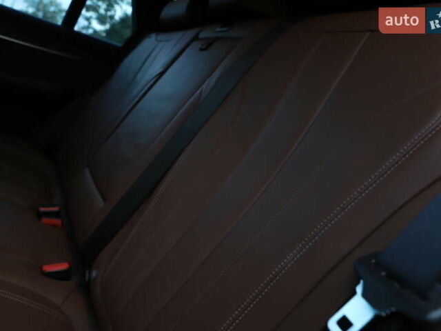 Серый БМВ Х5, объемом двигателя 3 л и пробегом 232 тыс. км за 29999 $, фото 57 на Automoto.ua