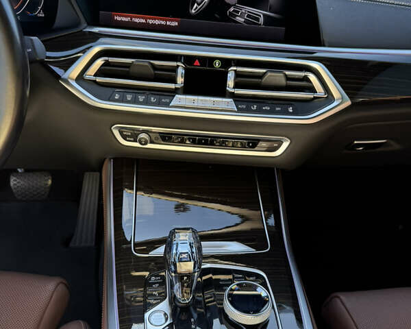 БМВ Х5 2019 в Черновцах на Automoto.ua Серый БМВ Х5, объемом двигателя 3 л и пробегом 130 тыс. км за 60000 $, фото 18 на Automoto.ua