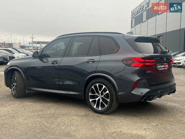 Серый БМВ Х5, объемом двигателя 3 л и пробегом 145 тыс. км за 48000 $, фото 5 на Automoto.ua