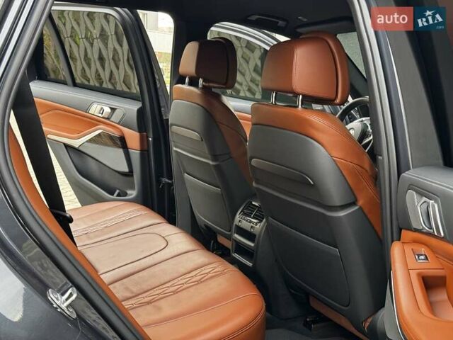 Серый БМВ Х5, объемом двигателя 2.99 л и пробегом 114 тыс. км за 63750 $, фото 59 на Automoto.ua