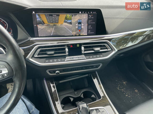 Сірий БМВ Х5, об'ємом двигуна 3 л та пробігом 195 тис. км за 39500 $, фото 10 на Automoto.ua