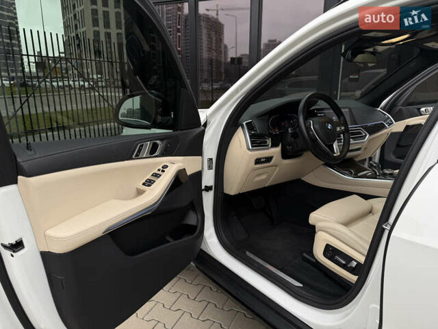 Серый БМВ Х5, объемом двигателя 3 л и пробегом 160 тыс. км за 41500 $, фото 20 на Automoto.ua