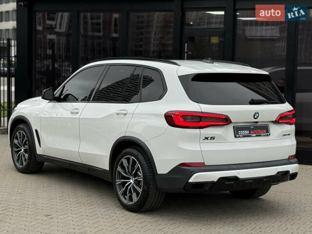 Серый БМВ Х5, объемом двигателя 3 л и пробегом 160 тыс. км за 41500 $, фото 15 на Automoto.ua