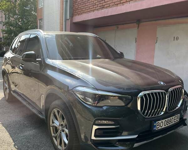 Сірий БМВ Х5, об'ємом двигуна 2.99 л та пробігом 140 тис. км за 60500 $, фото 4 на Automoto.ua