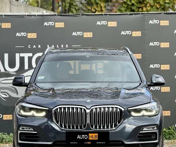 Серый БМВ Х5, объемом двигателя 3 л и пробегом 108 тыс. км за 53000 $, фото 2 на Automoto.ua