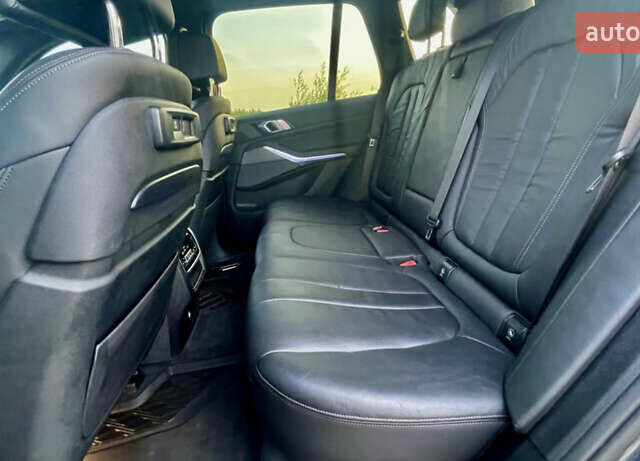 Серый БМВ Х5, объемом двигателя 4.39 л и пробегом 80 тыс. км за 58900 $, фото 5 на Automoto.ua