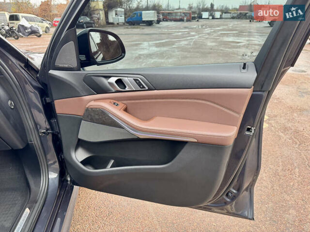 Серый БМВ Х5, объемом двигателя 2.99 л и пробегом 183 тыс. км за 54999 $, фото 22 на Automoto.ua