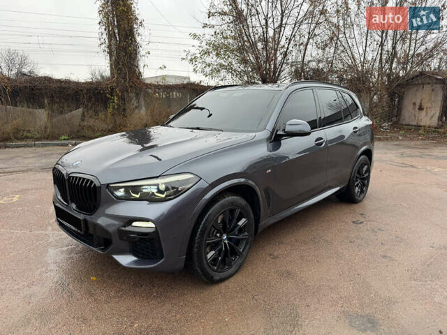 Серый БМВ Х5, объемом двигателя 2.99 л и пробегом 183 тыс. км за 54999 $, фото 4 на Automoto.ua