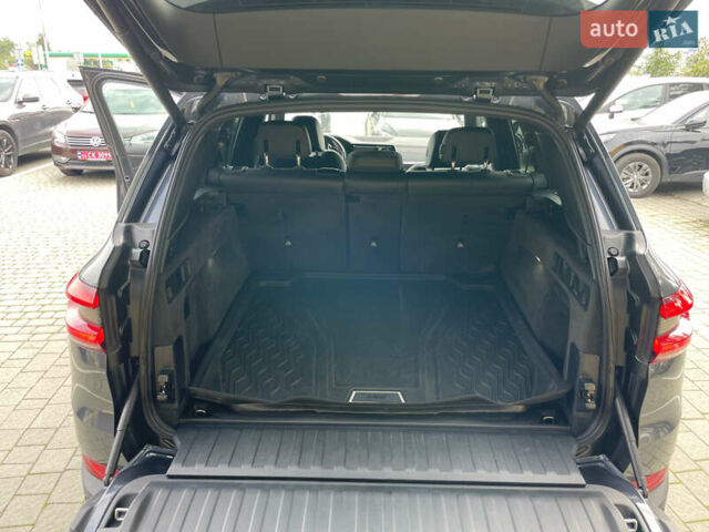 Серый БМВ Х5, объемом двигателя 3 л и пробегом 169 тыс. км за 39000 $, фото 7 на Automoto.ua