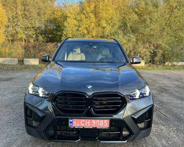 Серый БМВ Х5, объемом двигателя 3 л и пробегом 150 тыс. км за 48000 $, фото 2 на Automoto.ua