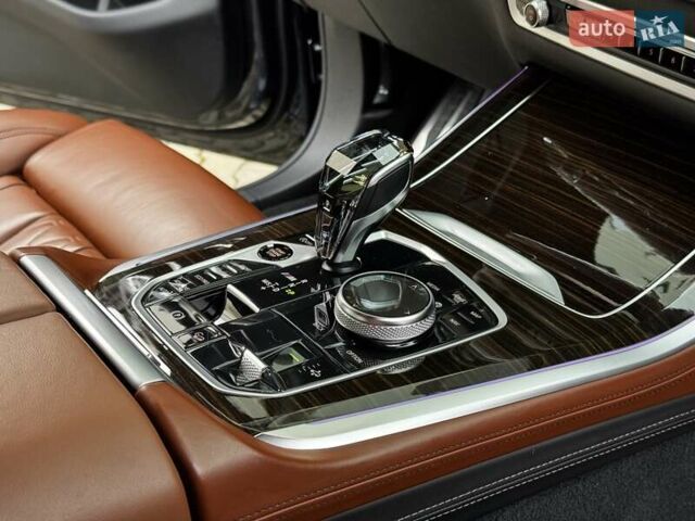 Серый БМВ Х5, объемом двигателя 2.99 л и пробегом 114 тыс. км за 63750 $, фото 64 на Automoto.ua