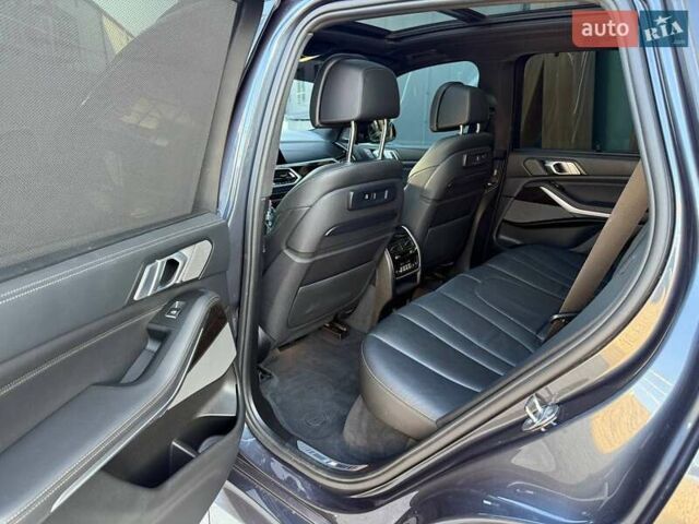 Сірий БМВ Х5, об'ємом двигуна 4.39 л та пробігом 138 тис. км за 48000 $, фото 13 на Automoto.ua