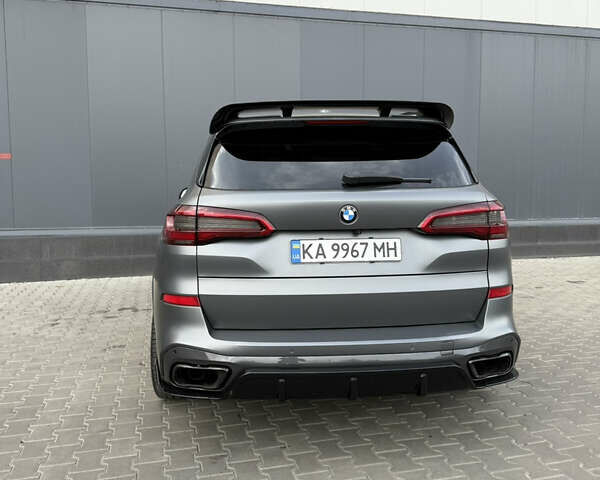 Серый БМВ Х5, объемом двигателя 3 л и пробегом 89 тыс. км за 60000 $, фото 9 на Automoto.ua