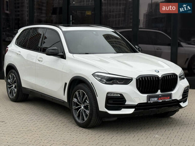 Серый БМВ Х5, объемом двигателя 3 л и пробегом 160 тыс. км за 41500 $, фото 3 на Automoto.ua