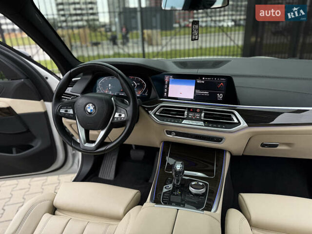 Серый БМВ Х5, объемом двигателя 3 л и пробегом 160 тыс. км за 41500 $, фото 33 на Automoto.ua