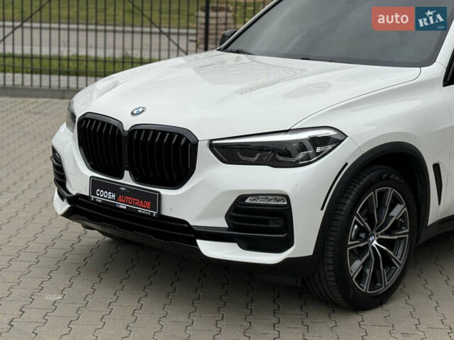 Серый БМВ Х5, объемом двигателя 3 л и пробегом 160 тыс. км за 41500 $, фото 12 на Automoto.ua