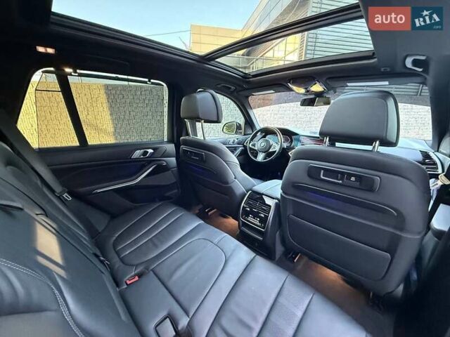 Сірий БМВ Х5, об'ємом двигуна 4.39 л та пробігом 138 тис. км за 48000 $, фото 6 на Automoto.ua