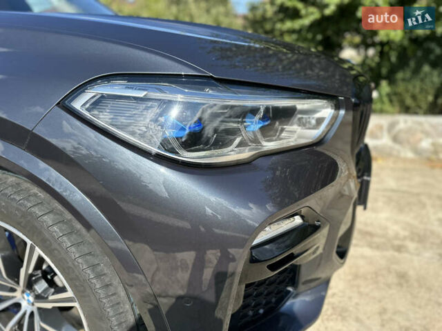 Сірий БМВ Х5, об'ємом двигуна 2.99 л та пробігом 114 тис. км за 68000 $, фото 3 на Automoto.ua