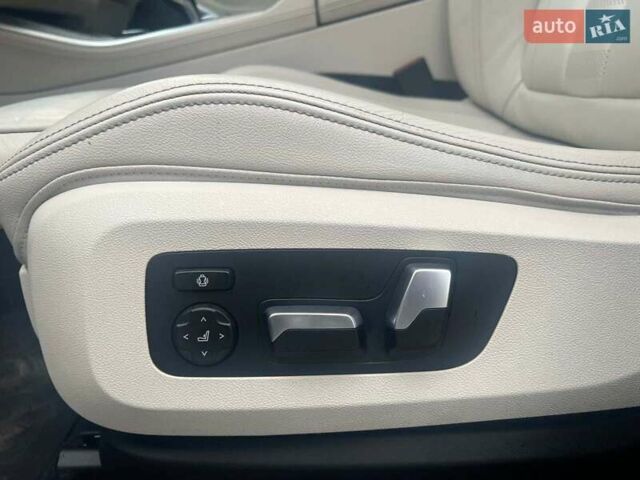 Серый БМВ Х5, объемом двигателя 3 л и пробегом 145 тыс. км за 48000 $, фото 19 на Automoto.ua