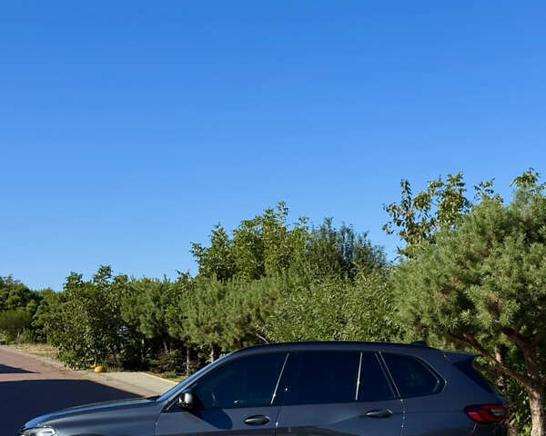 БМВ Х5 2019 в Черновцах на Automoto.ua Серый БМВ Х5, объемом двигателя 3 л и пробегом 130 тыс. км за 60000 $, фото 6 на Automoto.ua