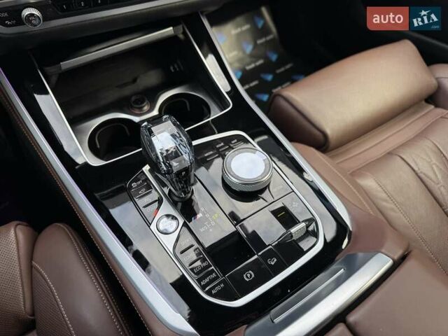 Серый БМВ Х5, объемом двигателя 3 л и пробегом 143 тыс. км за 71900 $, фото 31 на Automoto.ua